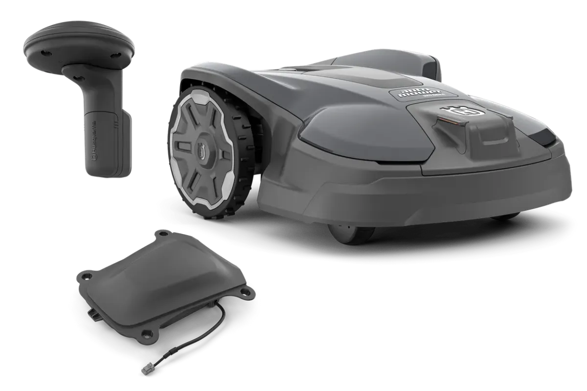 PACHET: Husqvarna Automower® 320 NERA + stație de referință + modul EPOS — imaginea 1 din 10