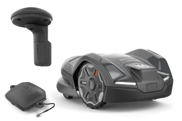 PACHET: Husqvarna Automower® 405XE NERA + stație de referință + modul EPOS
